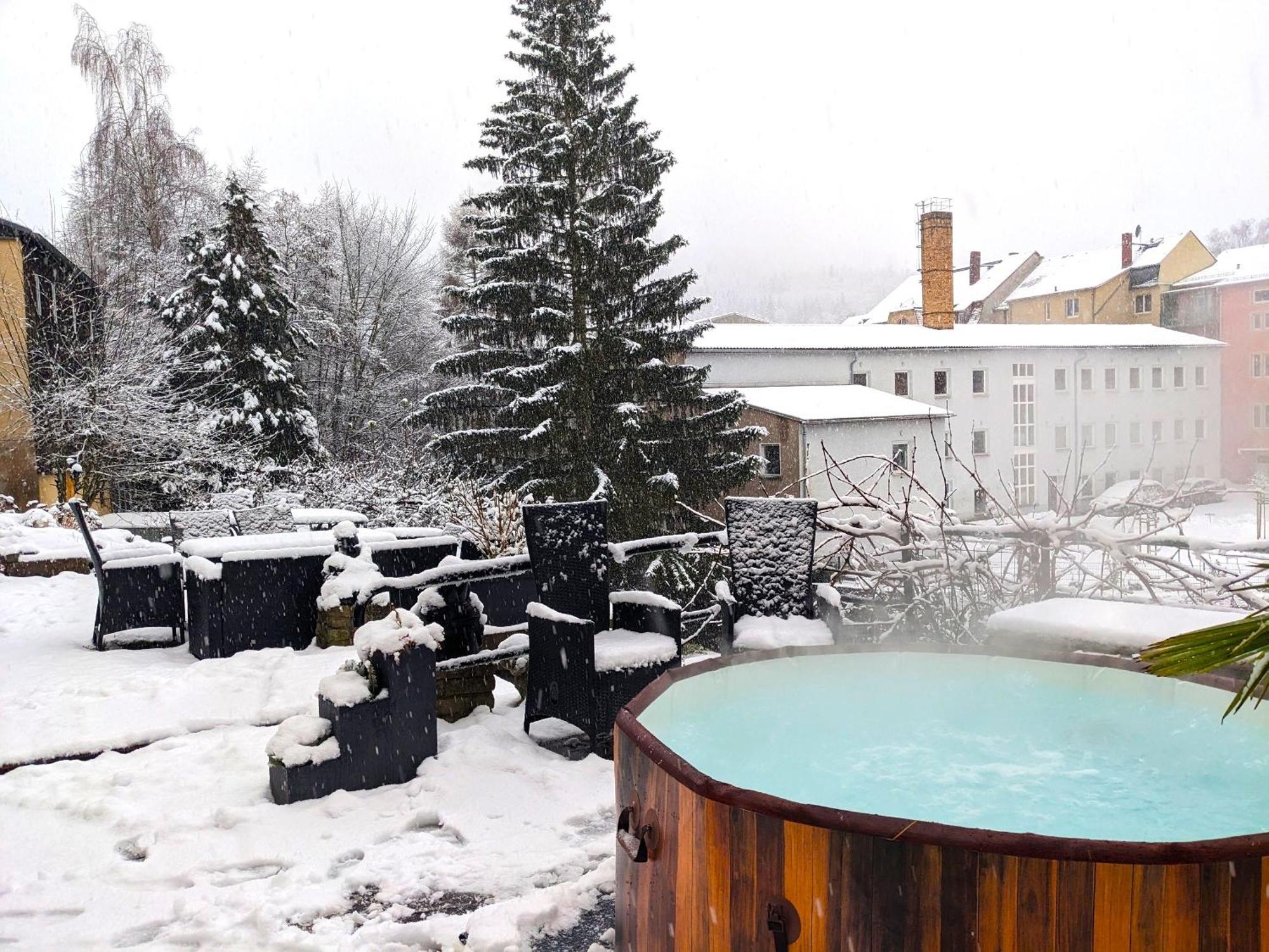 F1 - Urlaubsmagie - Helle Wohnung Mit Sauna & Pool & Whirlpool Зебніц Екстер'єр фото